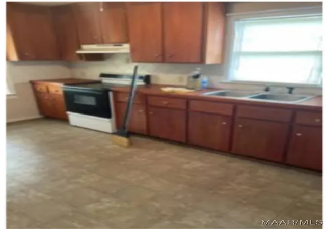 Photo 2 of Single family home for sale at 235 Burnett St, Greenville, AL 36037 | MLS# 582722 | Listing updated on 2026-06-01