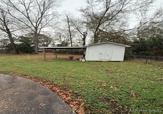 16th image of 2105 W Dallas Ave, Selma, AL 36701 | MLS# 582553