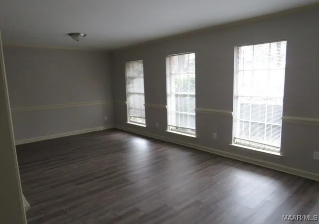 Photo 3 of Single family home for sale at 354 Holly Ridge Dr, Montgomery, AL 36109 | MLS# 582893 | Listing updated on 2026-07-15