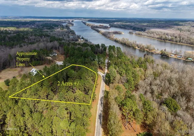 Photo 1 of Land for sale at 31 & 31a Riverview Landing, Camden, AL 36726 | MLS# 582929 | Listing updated on 2026-08-28