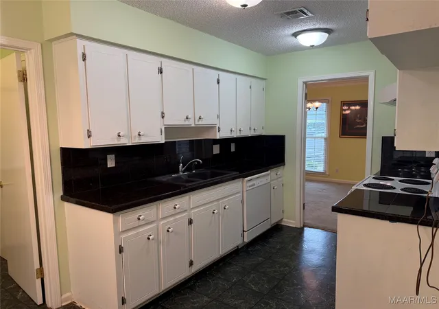 Photo 3 of Single family home for sale at 4748 Rainbow Curv, Montgomery, AL 36116 | MLS# 583150 | Listing updated on 2026-07-16