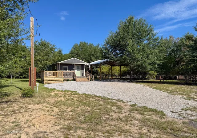 Photo 3 of Single family home for sale at 843 Deer Loop, Camden, AL 36726 | MLS# 583486 | Listing updated on 2026-08-28
