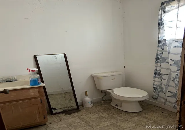 5th image of 402 Grey St, Selma, AL 36703 | MLS# 583382