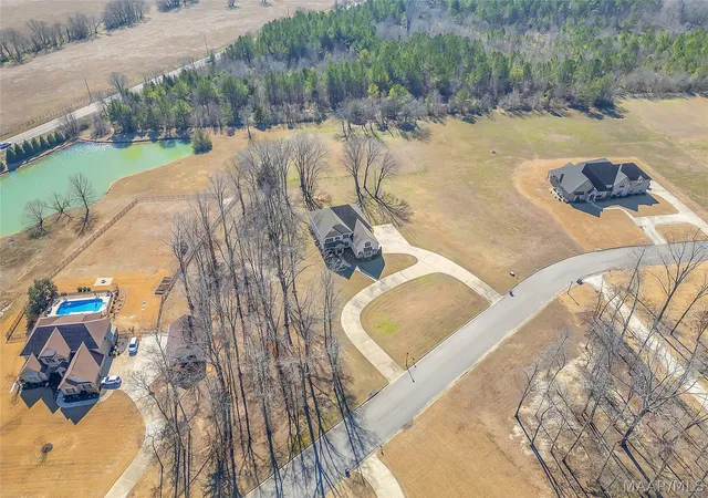 Homes for sale in Pike Road, AL | 9450 Manor Wy, Pike Road, AL 36064 | MLS# 583643