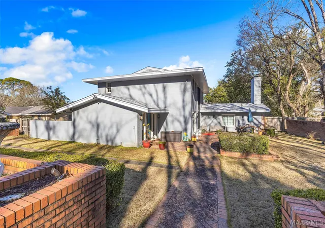 Photo 3 of Single family home for sale at 3457 Warrenton Rd, Montgomery, AL 36111 | MLS# 583608 | Listing updated on 2026-07-29