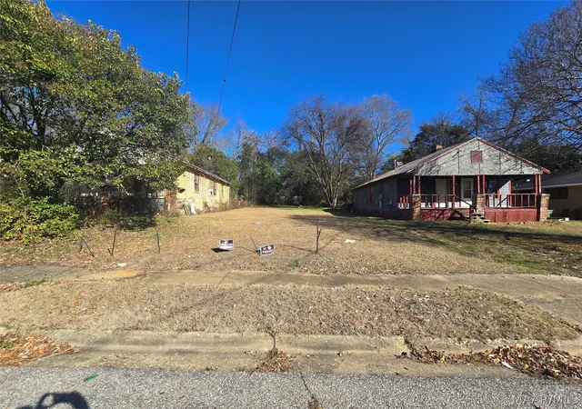Photo 2 of Land for sale at 726 Woodrow St, Montgomery, AL 36108 | MLS# 583760 | Listing updated on 2026-08-28