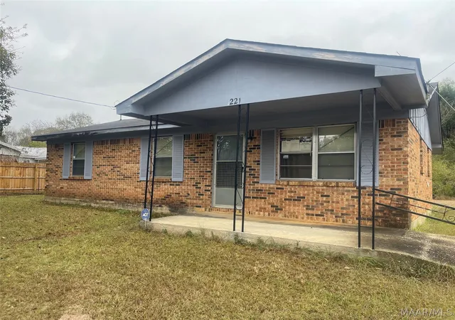 Homes for sale in Orrville, AL | 221 County Road 911 Road, Orrville, AL 36767 | MLS# 583751