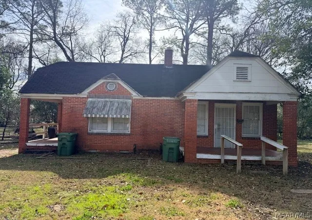 1st image of 1 Courtland Dr, Montgomery, AL 36105 | MLS# 583855