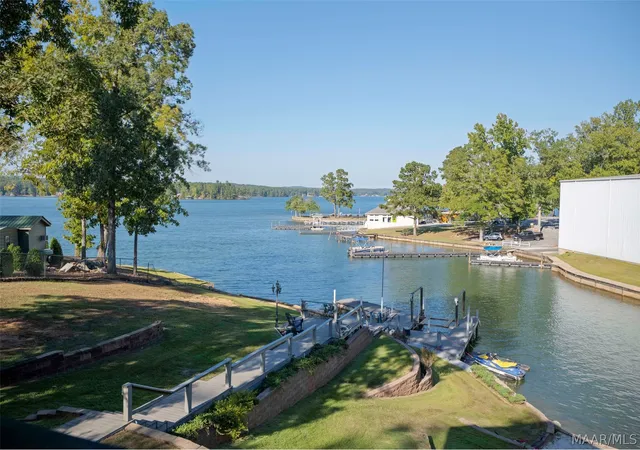 3rd image of 320 Tulip Dr, Equality, AL 36026 | MLS# 583848