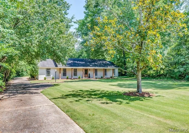 Photo 2 of Single family home for sale at 2245 Allendale Rd, Montgomery, AL 36111 | MLS# 583716 | Listing updated on 2026-09-28