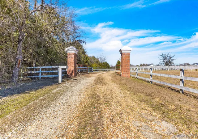 Homes for sale in Lowndesboro, AL | 3479 Hwy 80, Lowndesboro, AL 36752 | MLS# 583756