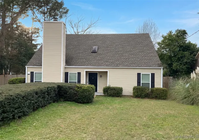 1st image of 1221 Dalraida Rd, Montgomery, AL 36109 | MLS# 583979