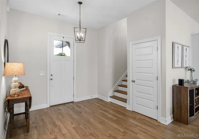 Photo 3 of Single family home for sale at 9370 Crescent Lodge Cir, Pike Road, AL 36064 | MLS# 583977 | Listing updated on 2026-06-19