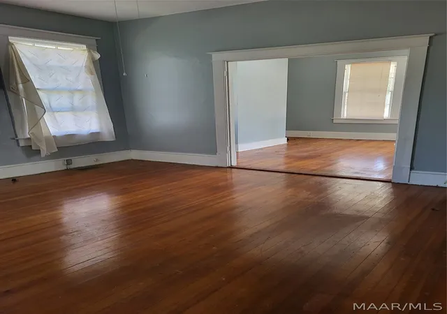 5th image of 1020 Sayre St, Montgomery, AL 36104 | MLS# 584085