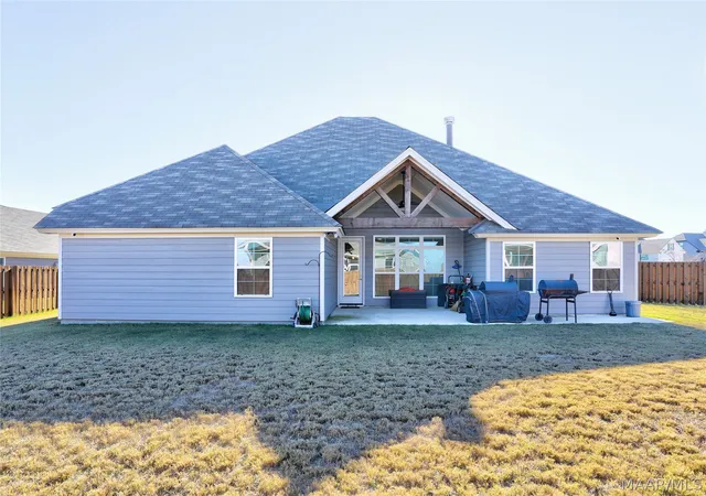 2nd image of 9366 Crescent Lodge Cir, Pike Road, AL 36064 | MLS# 584109