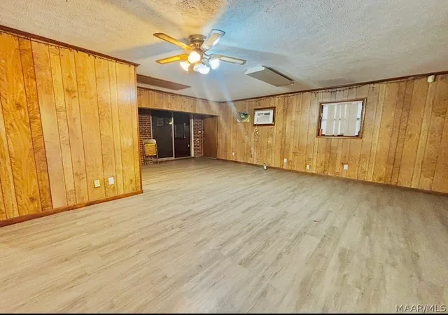 Homes for sale in Tuskegee, AL | 411 Howard Rd, Tuskegee, AL 36088 | MLS# 584281