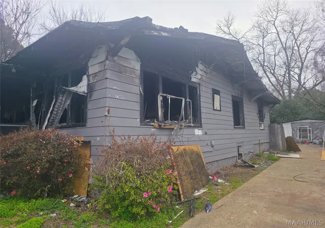 Photo 2 of Single family home for sale at 609 S Panama St, Montgomery, AL 36107 | MLS# 584365 | Listing updated on 2026-09-01