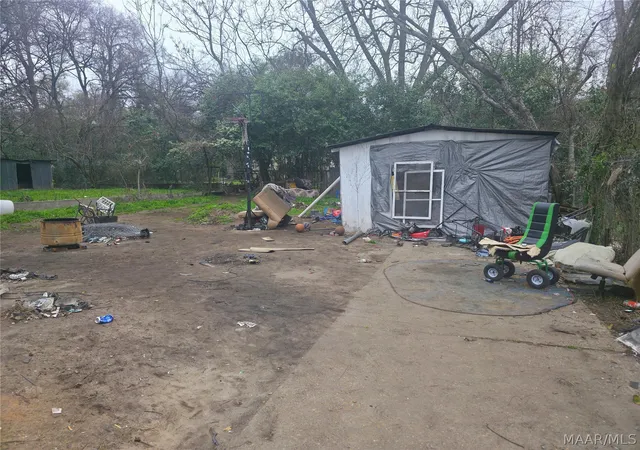 Photo 3 of Single family home for sale at 609 S Panama St, Montgomery, AL 36107 | MLS# 584365 | Listing updated on 2026-09-01