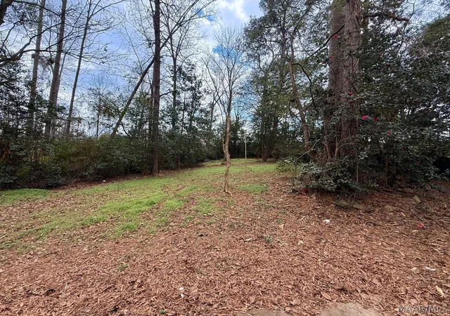Homes for sale in Montgomery, AL | 4338 Wares Ferry Rd, Montgomery, AL 36109 | MLS# 584505