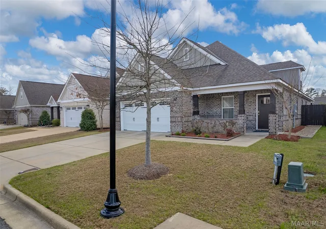 Photo 2 of Single family home for sale at 8414 Paula Tr, Montgomery, AL 36117 | MLS# 584503 | Listing updated on 2026-09-01