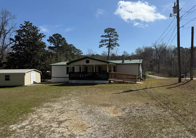 4th image of 3027 35Th Ave, Lanett, AL 36863 | MLS# 584504