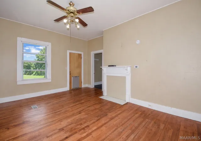5th image of 403 Herd St, Tallassee, AL 36078 | MLS# 584611