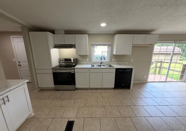 2nd image of 124 Sevarg Ln, Millbrook, AL 36054 | MLS# 584837