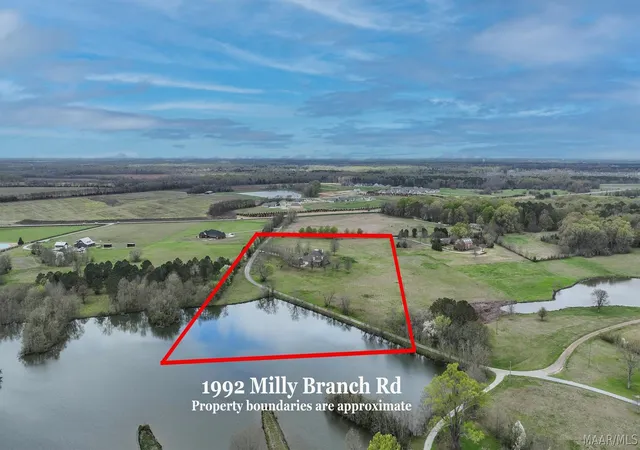 Homes for sale in Pike Road, AL | 1992 Milly Branch Rd, Pike Road, AL 36064 | MLS# 584575