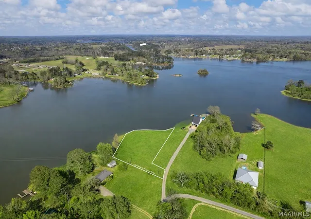 1st image of 263 Blue Heron Pt, Wetumpka, AL 36092 | MLS# 584898