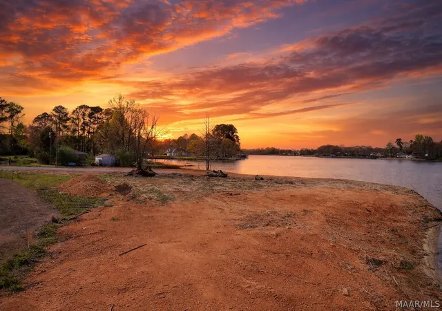 3rd image of 263 Blue Heron Pt, Wetumpka, AL 36092 | MLS# 584898