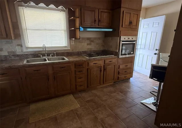 4th image of 825 Goldwire St, Birmingham, AL 35211 | MLS# 584884