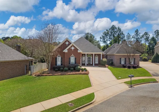 Photo 3 of Single family home for sale at 8632 Lillian Pl, Montgomery, AL 36117 | MLS# 584924 | Listing updated on 2026-09-24