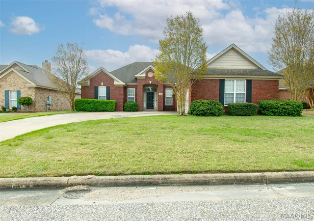 Photo 1 of Single family home for sale at 9845 Helmsley Cir, Montgomery, AL 36117 | MLS# 585113 | Listing updated on 2026-07-17