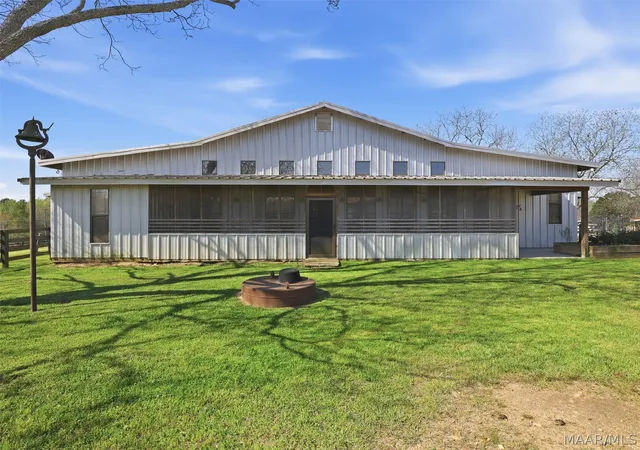 5th image of 398 Abrams Rd, Tallassee, AL 36078 | MLS# 585153