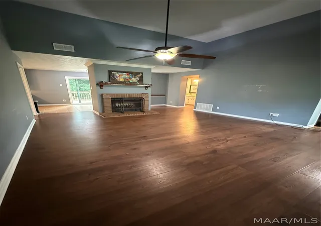 3rd image of 457 Cargill St, Prattville, AL 36067 | MLS# 585203