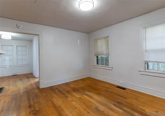 Photo 4 of Single family home for sale at 341 Ryan St, Montgomery, AL 36107 | MLS# 585220 | Listing updated on 2026-09-01