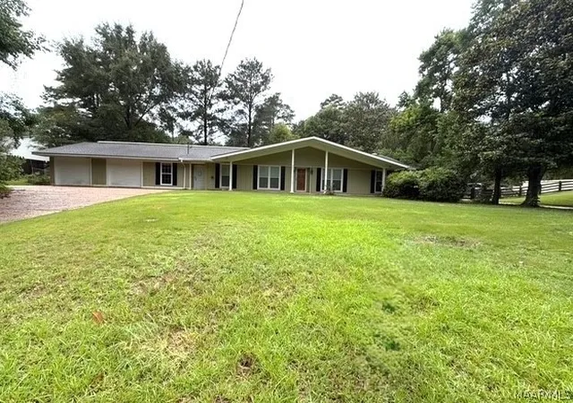 Homes for sale in Greenville, AL | 601 N Perry St, Greenville, AL 36037 | MLS# 585255