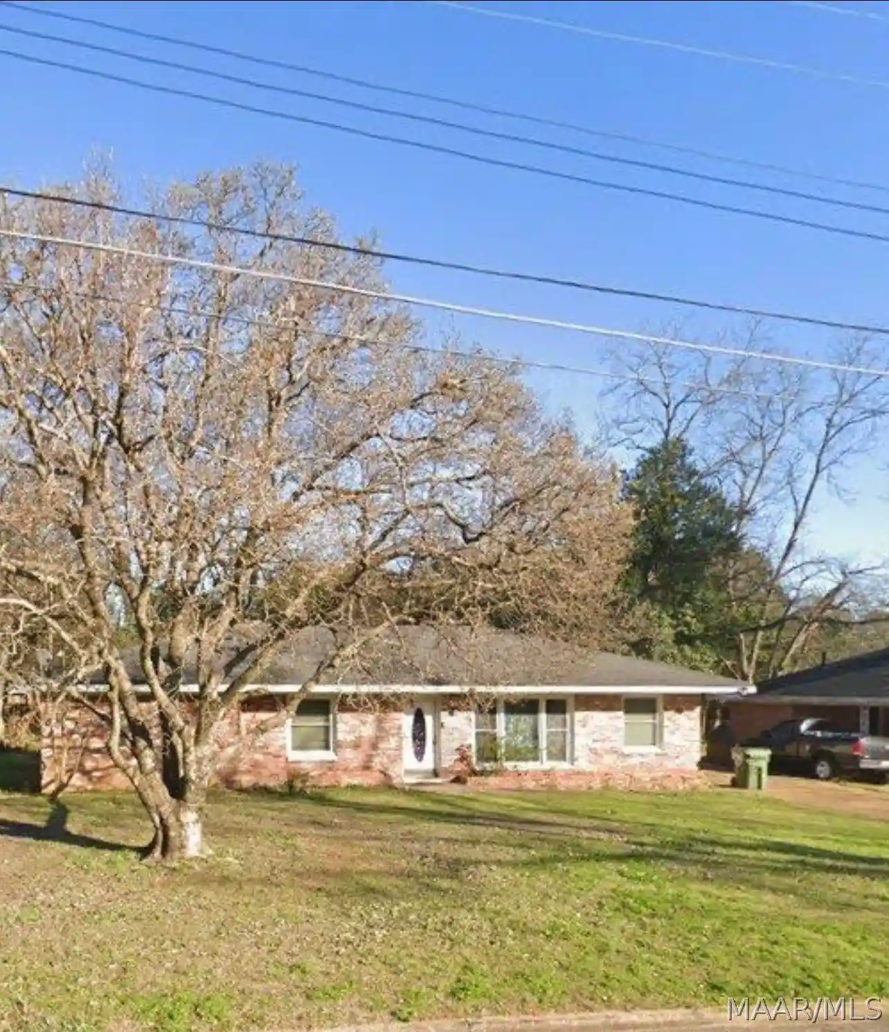 Photo 1 of Sale Pending at 1150 Rosedale Dr, Montgomery, AL 36107 | MLS# 585245 | Listing updated on 2026-10-14