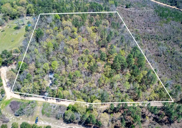 4th image of 884 J-M Ln, Prattville, AL 36067 | MLS# 585260