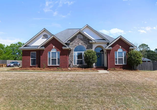 Homes for sale in Wetumpka, AL | 90 Anna Grace Ln, Wetumpka, AL 36092 | MLS# 585406