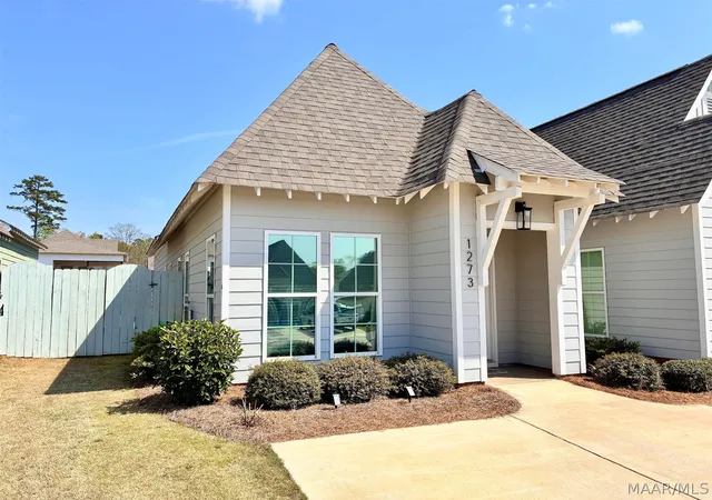 Homes for sale in Opelika, AL | 1273 Hidden Den Trl, Opelika, AL 36801 | MLS# 585417