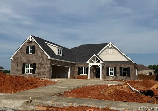 3rd image of 1005 Sunfield Dr, Prattville, AL 36066 | MLS# 585470