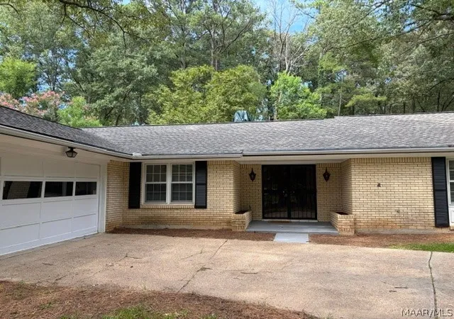 Photo 2 of Single family home for sale at 375 Pine Forest Dr, Wetumpka, AL 36093 | MLS# 585392 | Listing updated on 2026-09-24