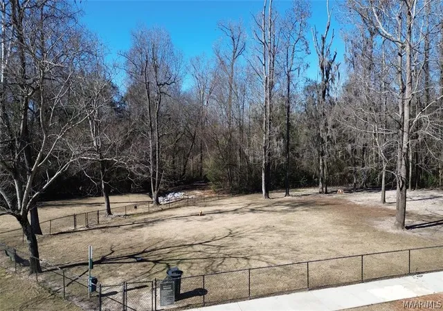 40th image of 9290 Crescent Lodge Cir, Pike Road, AL 36064 | MLS# 585538