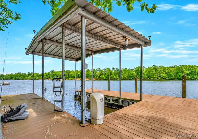 Homes for sale in Lowndesboro, AL | 918 River Rd, Lowndesboro, AL 36752 | MLS# 585574