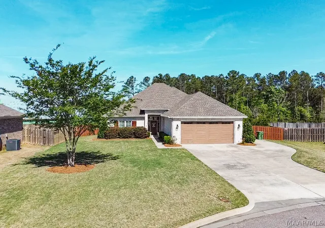 Photo 2 of Single family home for sale at 9512 Leewood Ct, Montgomery, AL 36116 | MLS# 585528 | Listing updated on 2026-08-08