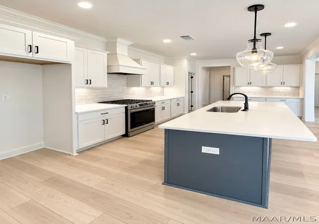 Photo 3 of Single family home for sale at 556 Argyle Cir, Pike Road, AL 36064 | MLS# 585629 | Listing updated on 2026-10-02