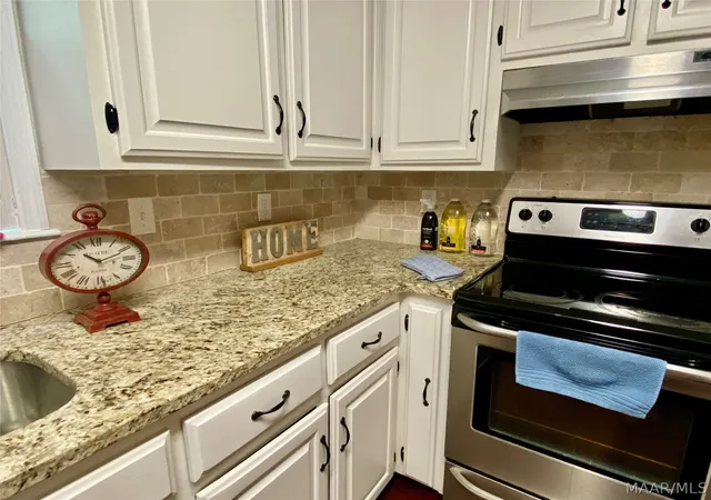 Photo 4 of Single family home for sale at 212 James St, Wetumpka, AL 36092 | MLS# 584234 | Listing updated on 2026-08-28