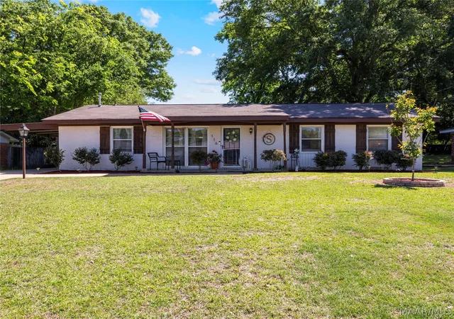 Homes for sale in Prattville, AL | 116 Guilford Ln, Prattville, AL 36066 | MLS# 585642