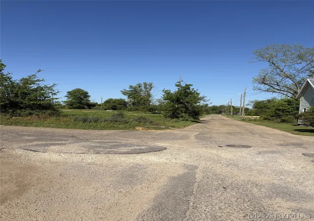 5th image of 1714 Minter Ave, Selma, AL 36703 | MLS# 585158